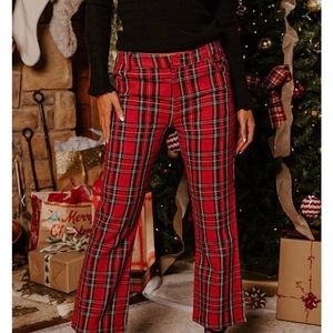 Removed tags never worn.XS. I’m usually a size 4 & they were too small for me.